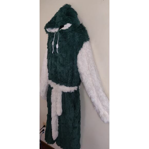 NEW Brotoga Robe Coat Green & White Hooded Baller Version Luxury XXL NWT Furry - Picture 2 of 16
